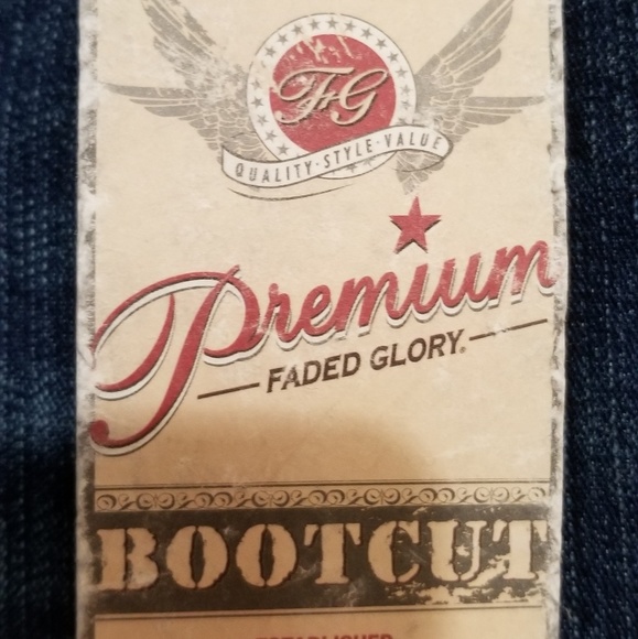 Premium Bootcut Jeans - Picture 3 of 3